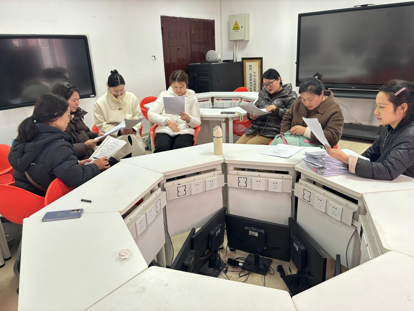 经济管理学院旅游教研室召开专业课程修订研讨会