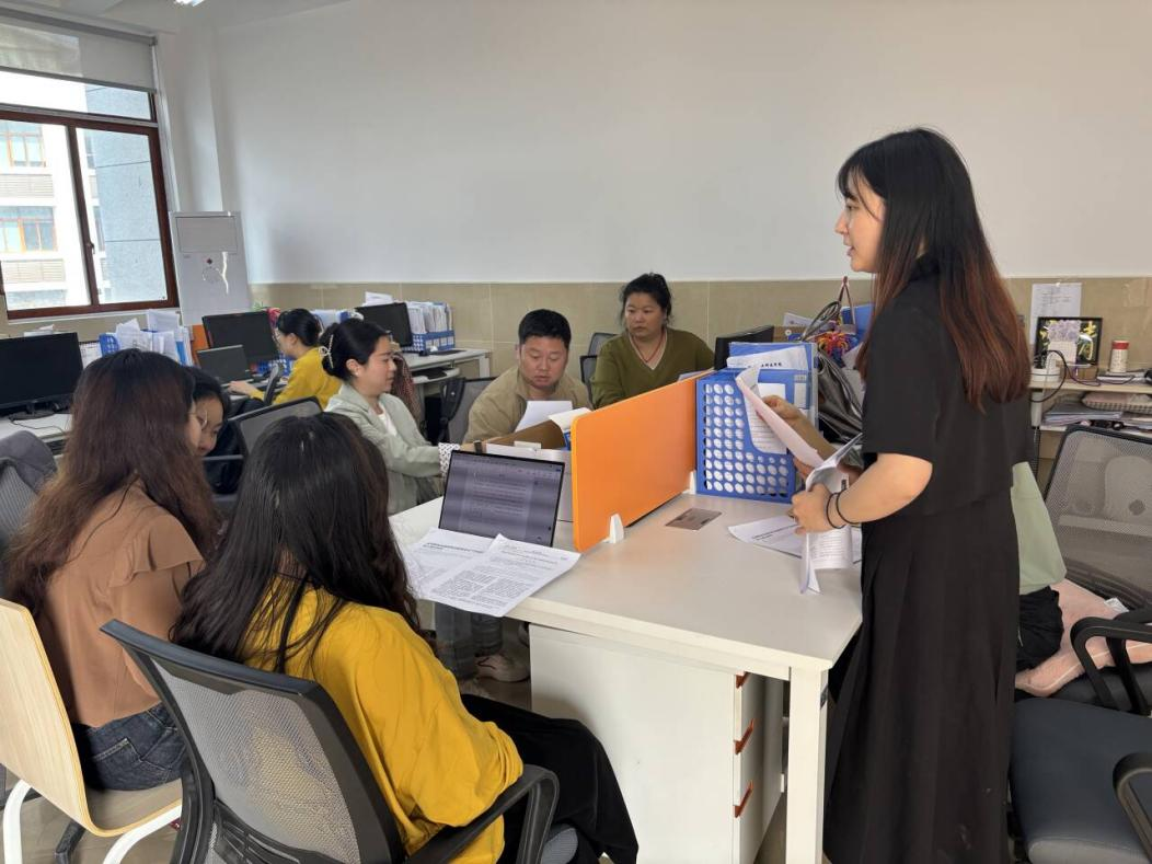 经济管理学院物流商务教研室开展应用型本科教育“大学习、大讨论”研讨会